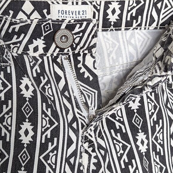 Vintage Forever 21 Stretch Low Rise Rare  Embroidered Southwest Jeans size 27 - Picture 9 of 11